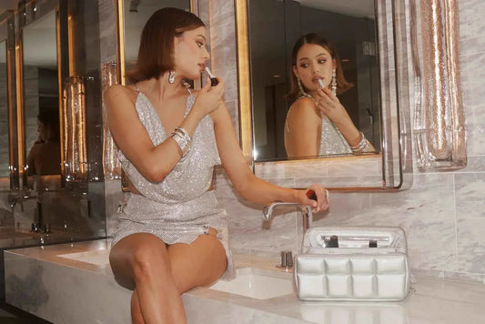 5 Genius Makeup Organisation Hacks for Small Hotel Vanities - ESTETIKA