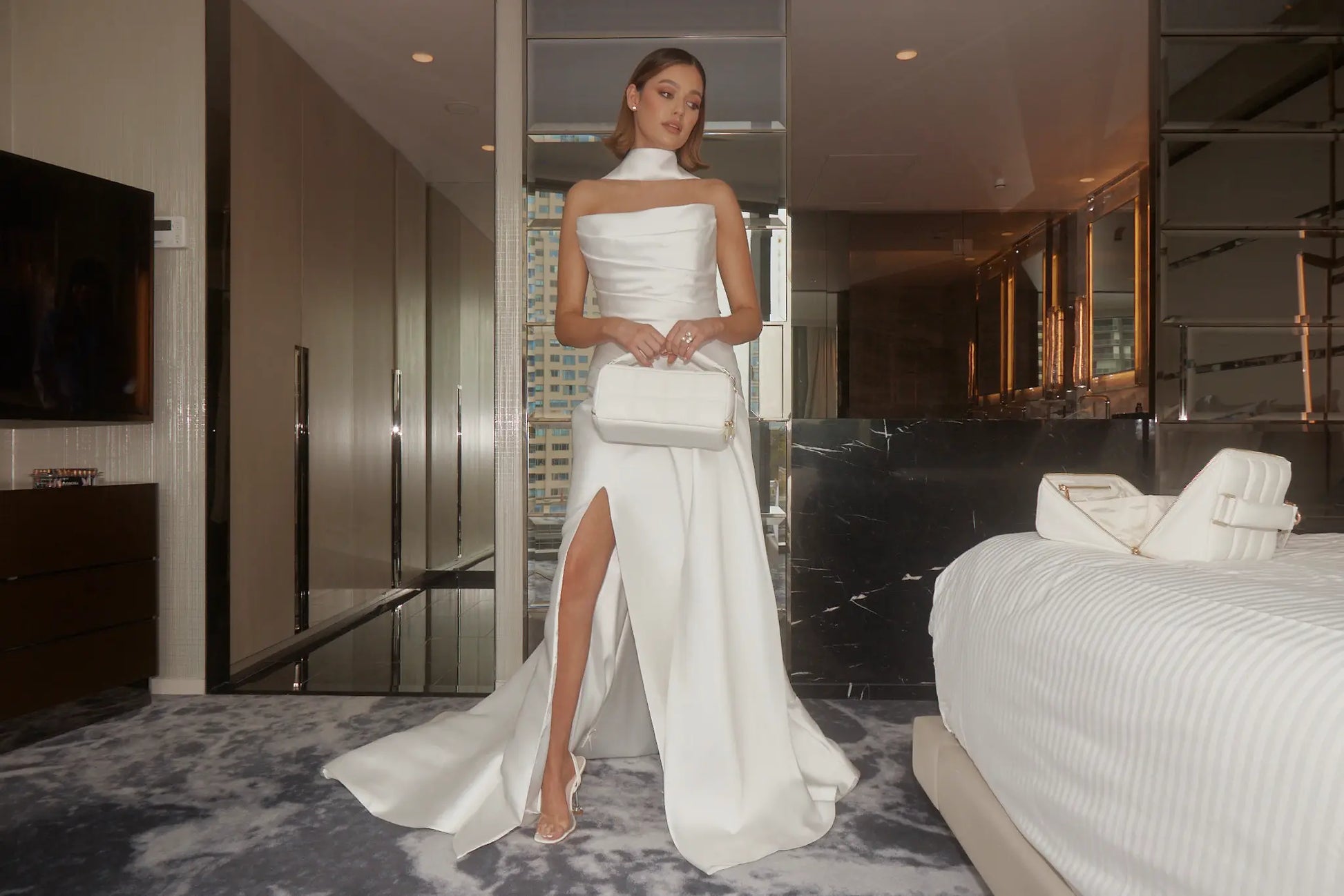 White Quilted Makeup Bag. Your Vegan Cosmetic Case, The HOMEE - ESTETIKA