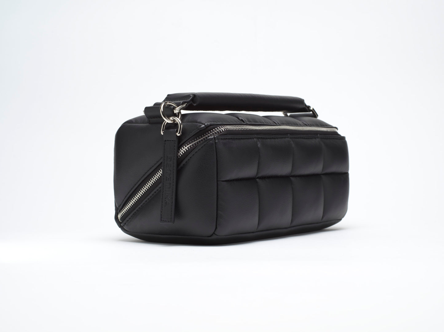 Black Makeup Bag - The HOMEE