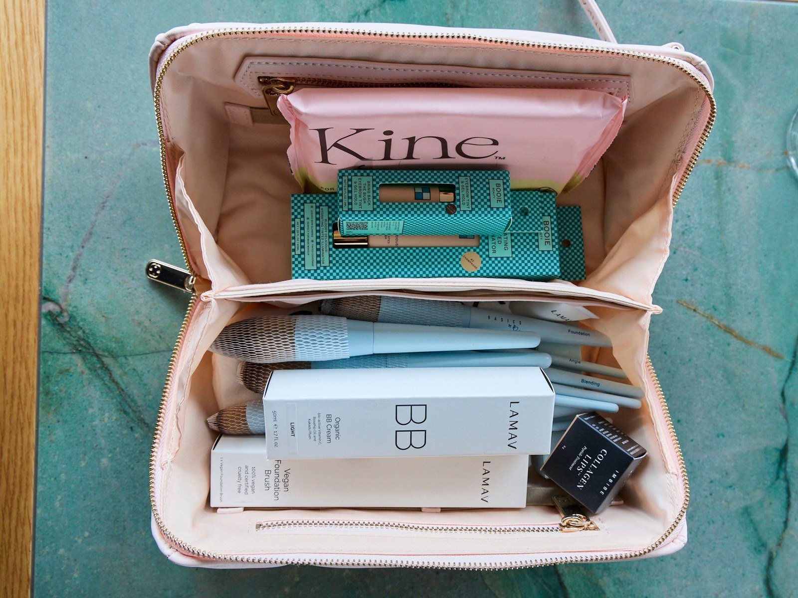 Blush Pink HOMEE Medium Beauty Case - ESTETIKA