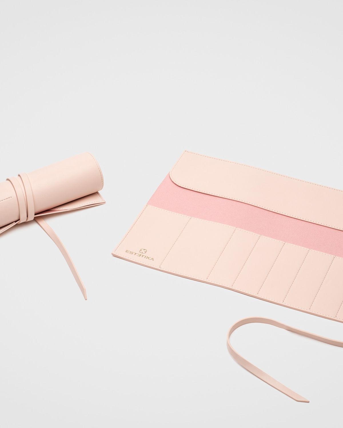 Makeup Brush Roll Holder - ESTETIKA