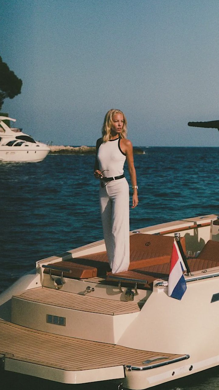 White BIGEE Large Travel Beauty Case