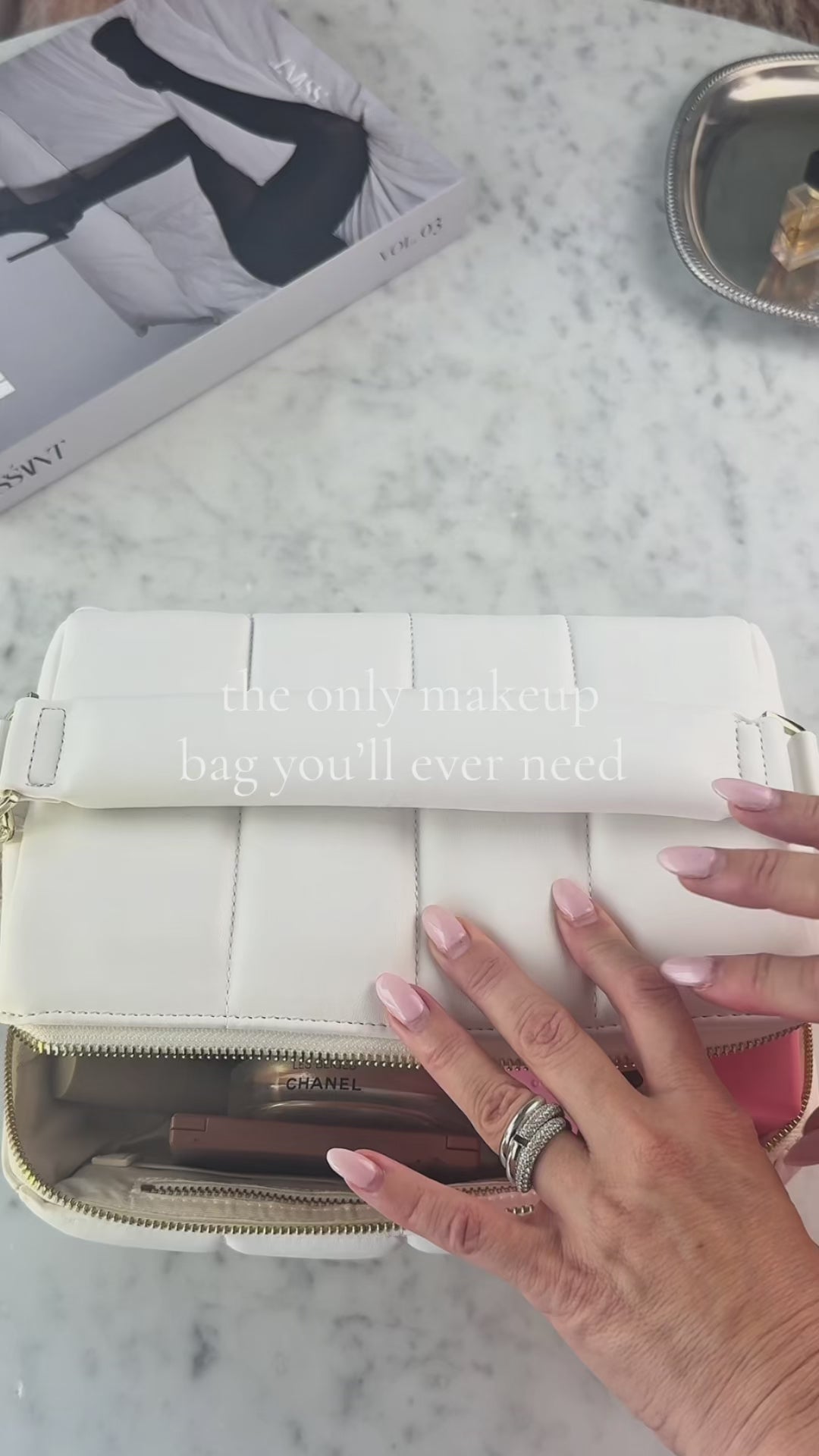 BIGEE Large Travel Beauty Case